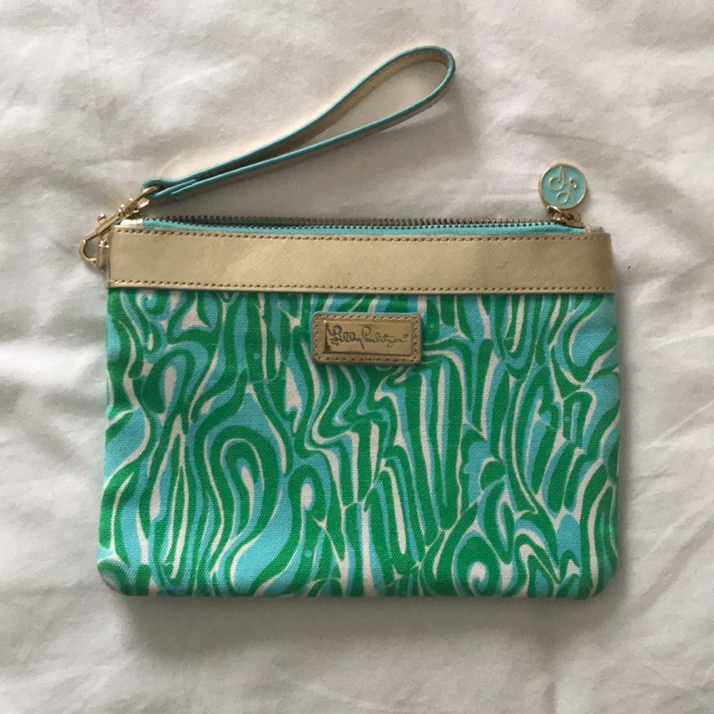 Lilly Pulitzer wristlet